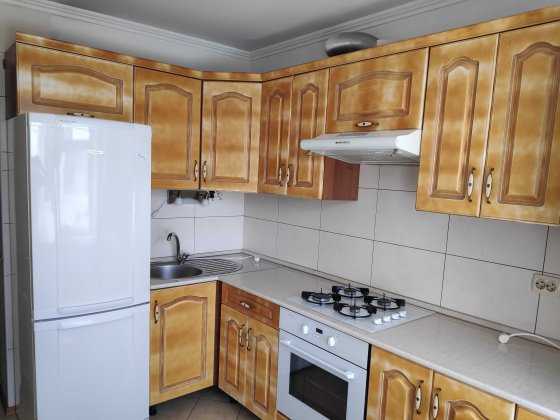 2 кімнатна квартира з автономним опаленням і паркомісцем, від власника