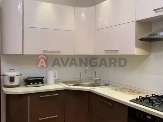 Здам 2 кімнатну квартиру в Центрі, пр. Д.Яворницького, 70м2 Днепр