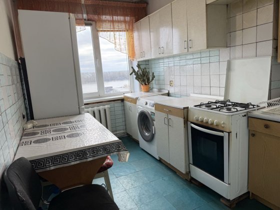 Сдам 2 комнатную квартиру ж/м Победа Днепр