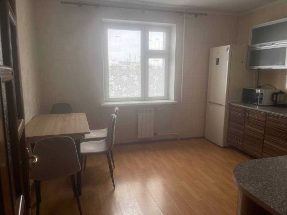 здам  квартиру на   Коцюбинського    р-н  Будинку офіцерів Вінниця