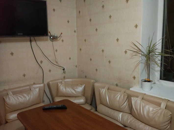 Здам 2-х к кв в центрі  для  2-4 хлопців або  парі на любий термін - фото 1