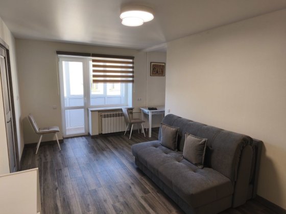 Оренда двокімнат ної студії у центрі міста