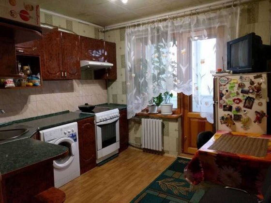 Від Власника  однокімнатна квартира Бульвар Слави 12 на 4-му поверсі Днепр