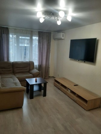 Здаєтьсяw в оренду простора 3-кімнатна квартира - фото 1