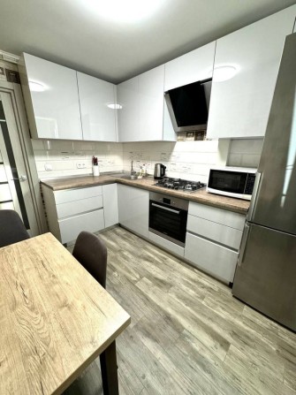 Аренда уютной 3к с ремонтом р-н Дафи (пр. Гагарина, бул. Звездный) - фото 1