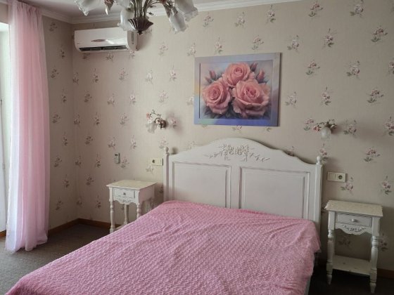 Оренда 1к квартиру м.Лівобережна вул. Нестайка Київ