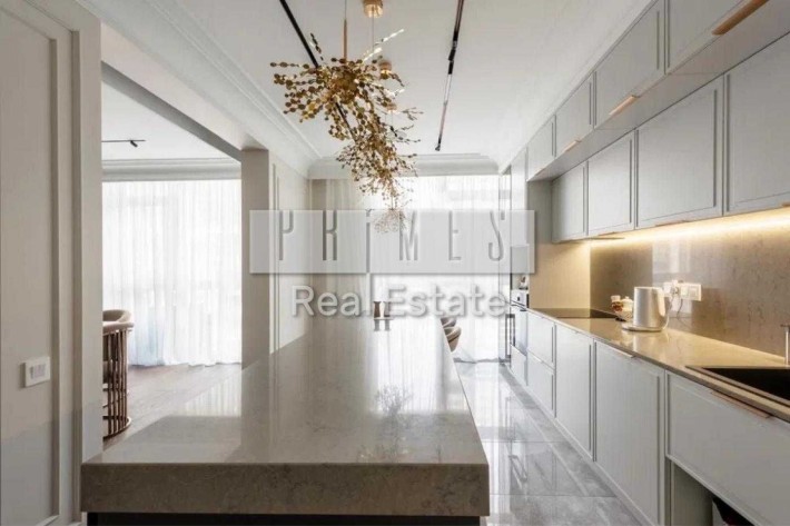 Джона Маккейна 3-А Французький Квартал 2 Сучасна 4 Кімнатна Квартира - фото 1