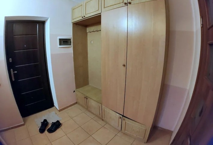 Здається квартира на старому місті 9000грн - фото 1