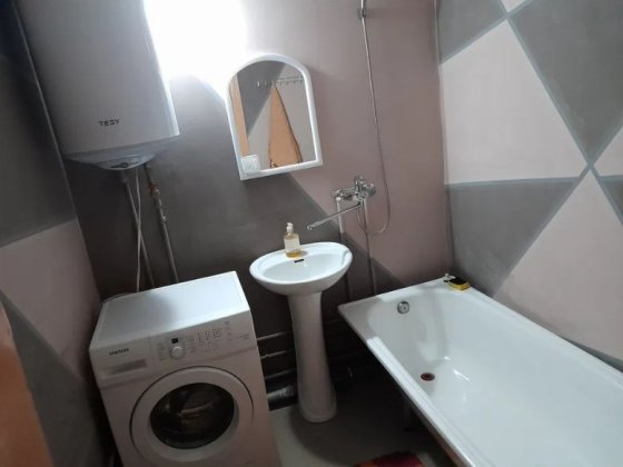 *2х-кімн.* квартира *вул. Г. Десантників*