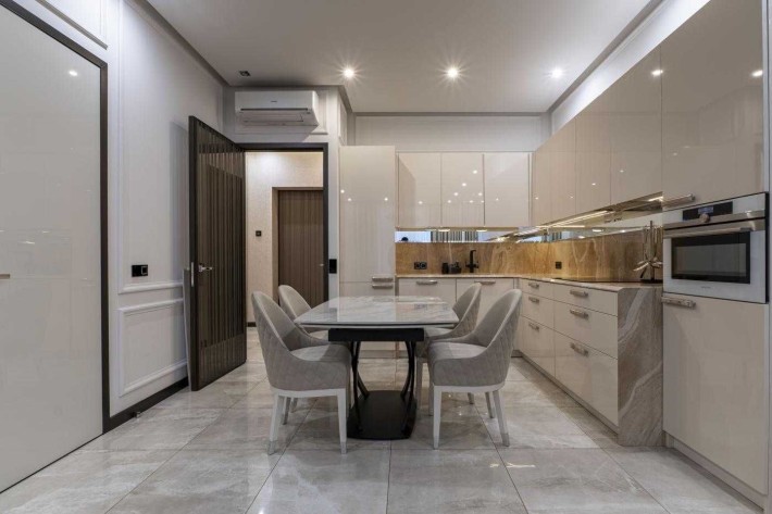 Оренда квартири 85 м2 в ЖК Новопечерські Липк/Андрія Верхогляда - фото 1