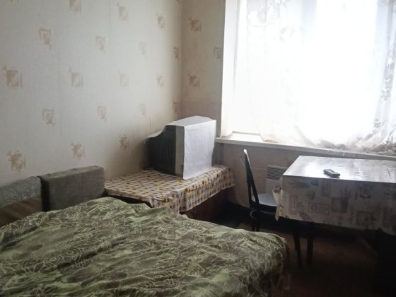 Сдам гостинку на 101м.п-т.Университецкий 17. Кропивницький