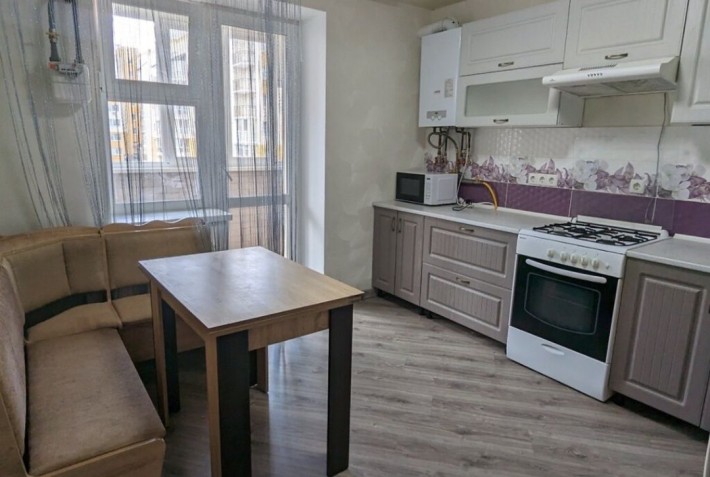 1кімнатна квартира на Миколаївській - фото 1