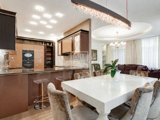 Аренда элитной 3к квартиры + паркинг ЖК Новопечерские Липки Верхогляда Киев