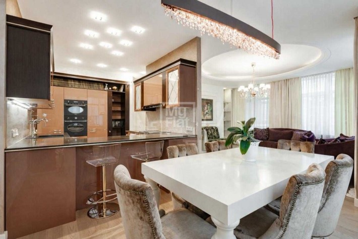 Аренда элитной 3к квартиры + паркинг ЖК Новопечерские Липки Верхогляда - фото 1