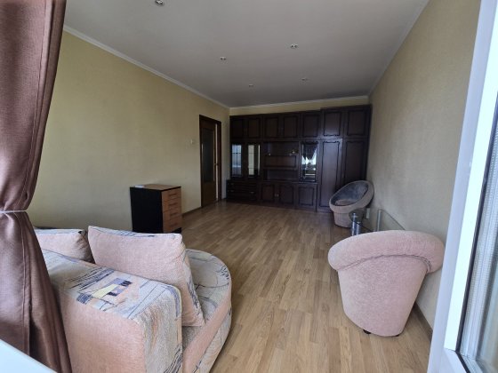 Однокімнатна квартира в довгострокову оренду Київ