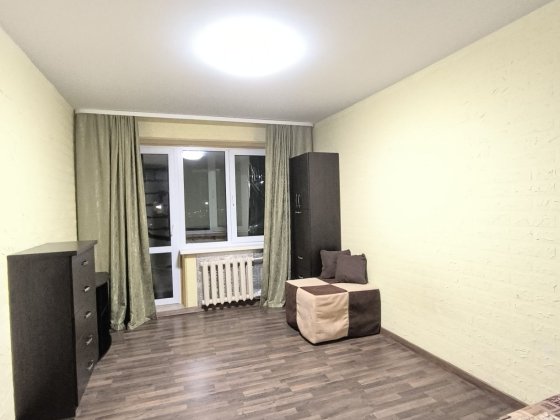 1 комнатная квартира на Победе-6 Днепр