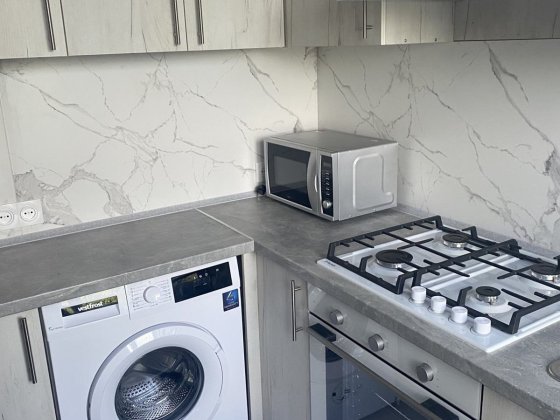 Здам 1 кім квартиру з ремонтом меблями і технікою Кропивницький