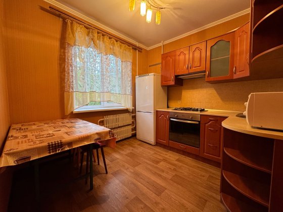 Снимите двухкомнатную квартиру на Янтарной, ж/м Калиновский (Клочко-6) Днепр