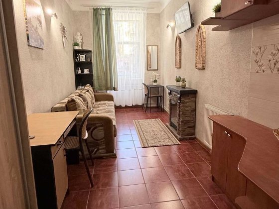Терміново здаю в центрі Львова 1-кімнатну квартиру від 3 до 6 місяців Львов