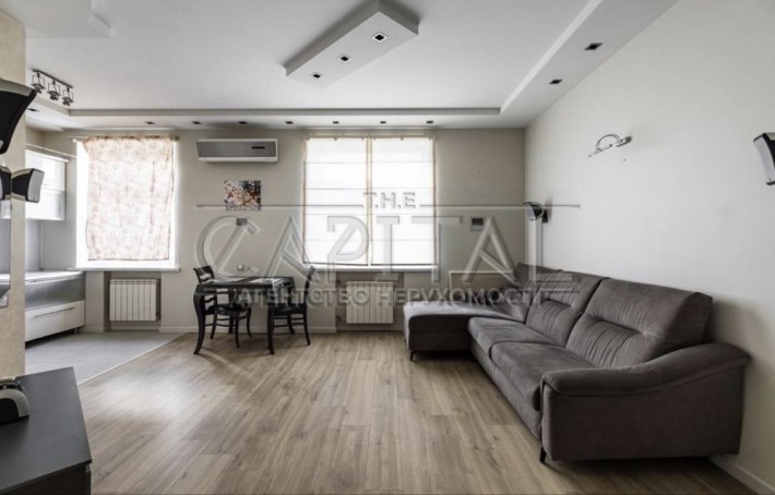 Центр, 57м2, 2к, вул. Шовковична 18, завжди є світло - фото 1