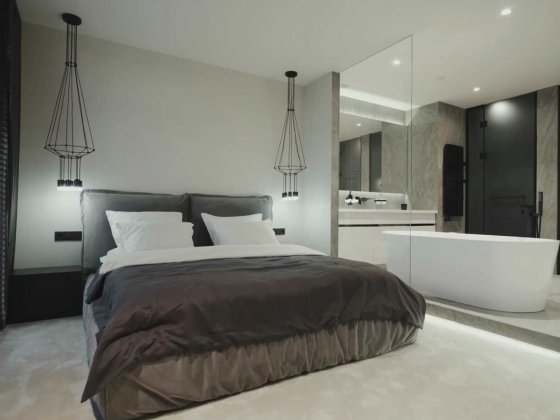 В. Тютюнника, 28-А. ЖК "Cardinal" Спальня з джакузі і гардеробом Київ