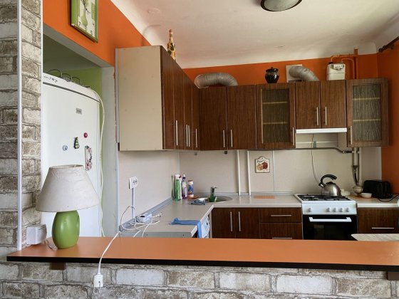 Срочно аренда 2ком.кв район Кооперативного   на которткий период Житомир