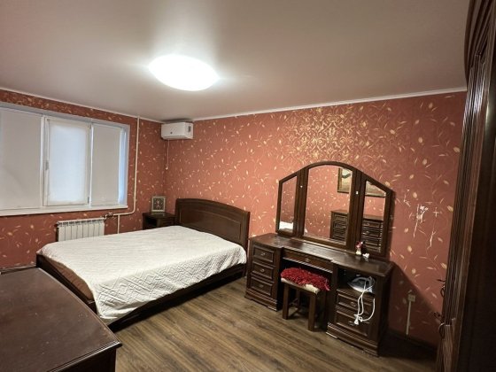 Здам квартиру на Оболоні 2х кімнатна Івасюка Киев