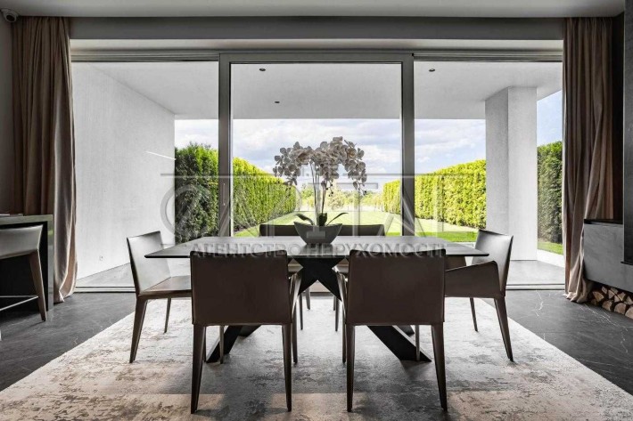 ЕКСКЛЮЗИВНИЙ КОТЕДЖ у престижному клубному містечку «Коник» - фото 1