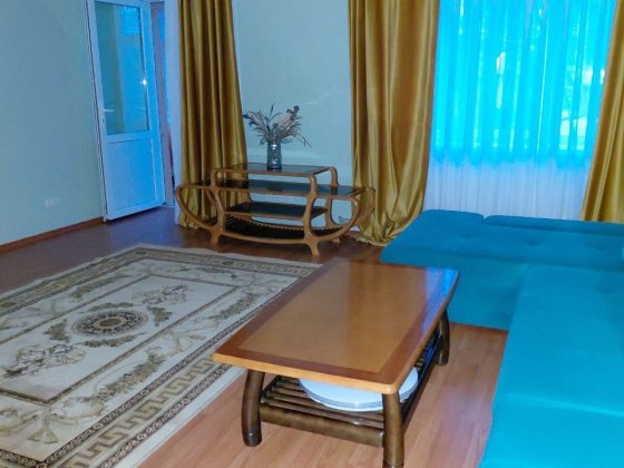 Простора квартира в центрі (100м від площі) Окремий вхід з пандусом Кропивницький