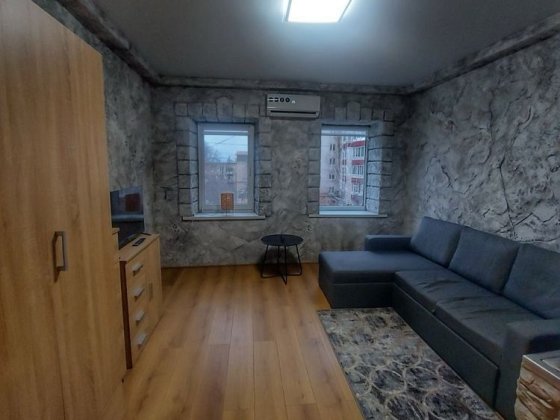 Здам квартиру Троїцька 24 ЦЕНТР Власник Без комісії Світло є завжди Днепр