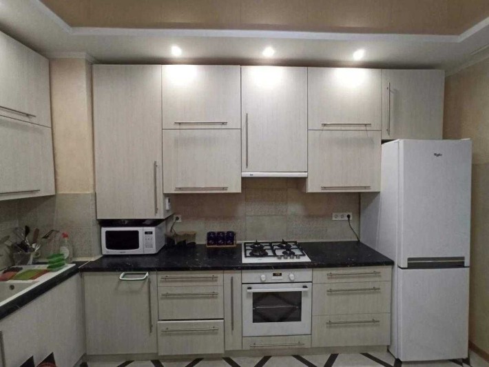 Оренда 2-кім. квартири на вул. Княгині Ольги - фото 1