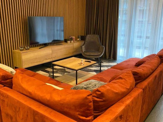 Простора 1-кімнатна 72 м² з великою терасою 12 м², Чорновола 16-В Львов