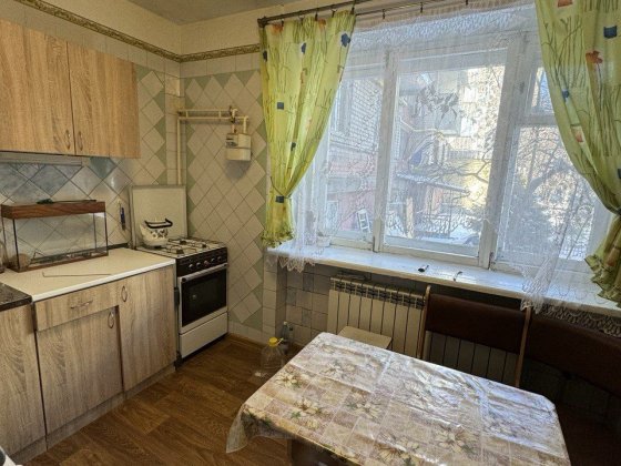 2К квартира Титова А.Поля Кирова Славутич Днепр