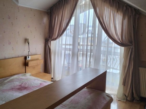 Оренда 2х кімнатної квартири+кухня студія вул Драгана. Львов