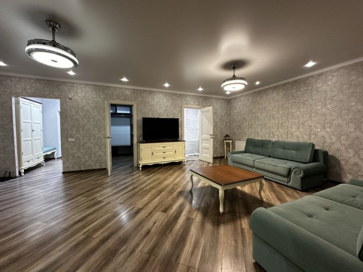 Оренда 3-х кімнатної квартири в новобудові - фото 1