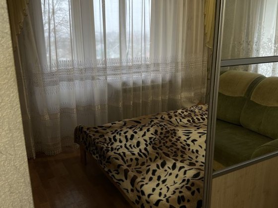 Здам в аренду 1кімнатну кв-ру по вул. Універсальній(Обоазцовий ринок) Днепр