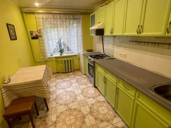 Здам 3-кімнатну квартиру 1 поверх Газ ж/м Сокіл Дніпро