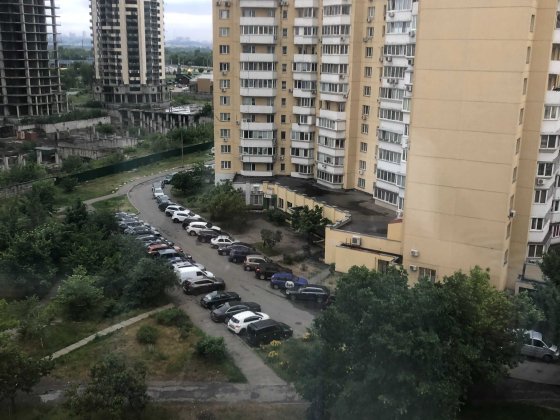 Здається вперше 1 кімнатна квартира на Троєщині Киев