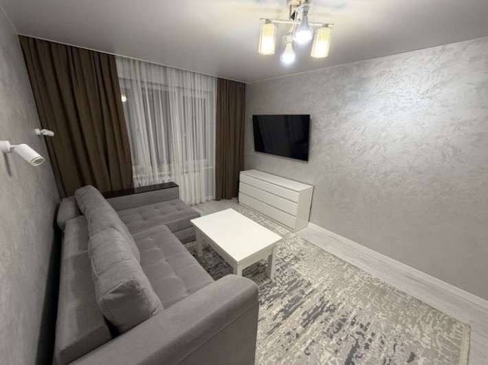 Оренда 1 кімнатноі квартири вул В.Великого - фото 1