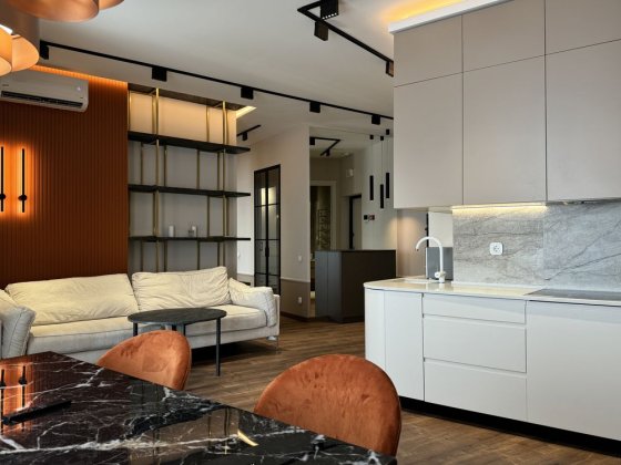 Без комисии. Аренда 4к квартиры в ЖК Busov Hill гегератор и инвертор Киев