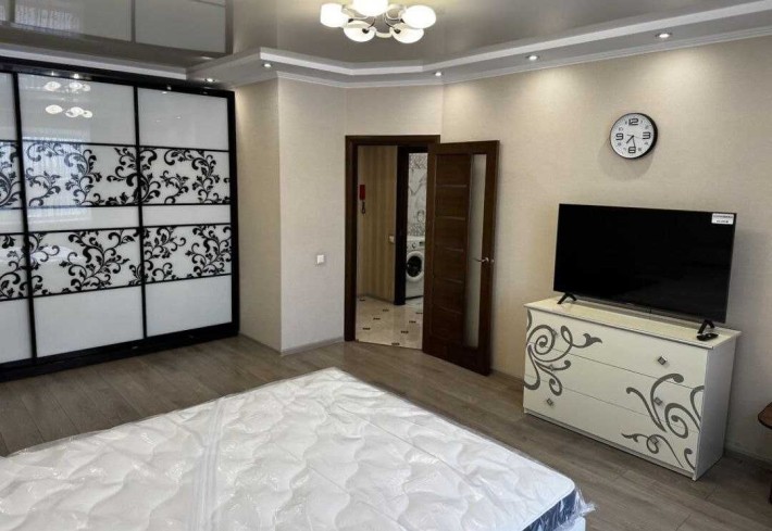 Довготривала оренда 1к квартири на вул. Антонова Олега, ЖК Андорра - фото 1