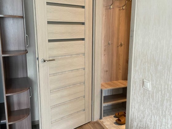 Здам 2 кімнатну квартиру євроремонт Гната Юри Киев