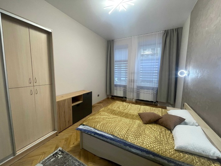 Власник-Центр/Оренда 1-кім квартири вул. Крехівська. - фото 1