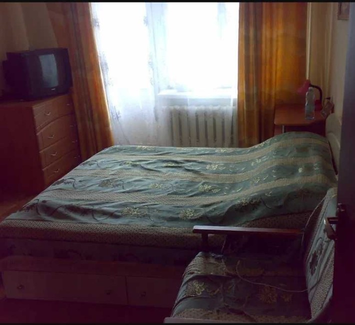 Здам  2х-кімн. квартиру вул. Київська, косметика, меблі, для робочих - фото 1