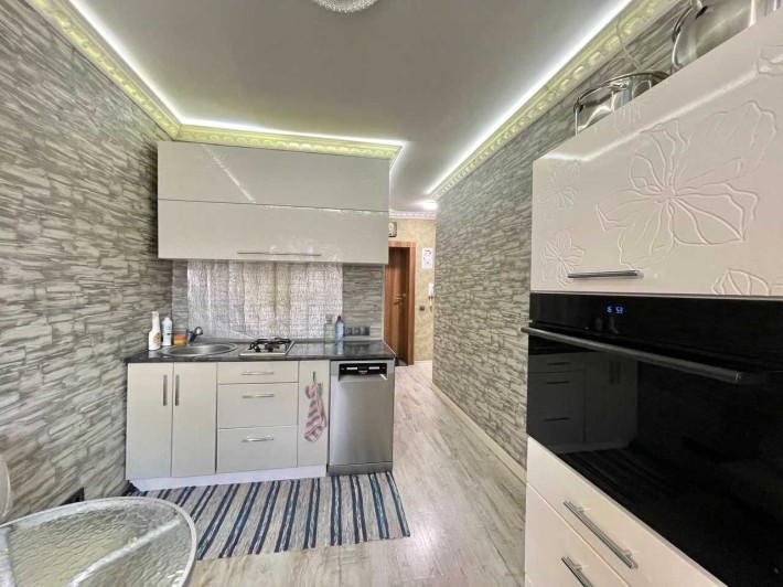 Здам теплу 3 кімнатну квартиру пр. Науки  (Гагаріна), можна з твариною - фото 1