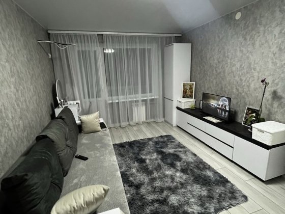 Сдам квартиру с ремонтгм на Коммунаре! Дніпро