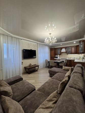 3к.кв.в центре новострой!Садовая !С ремонтом! - фото 1