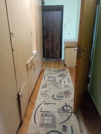 2 х Небесної Сотні/, Київська
2- х кімнатна,окремі кімнати,два балкон - фото 1