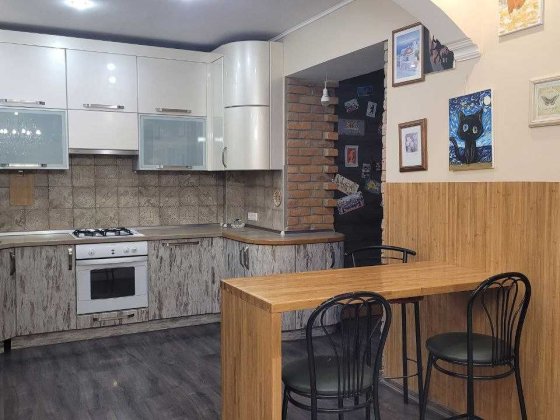 Квартира в оренду (Центр міста) Площа