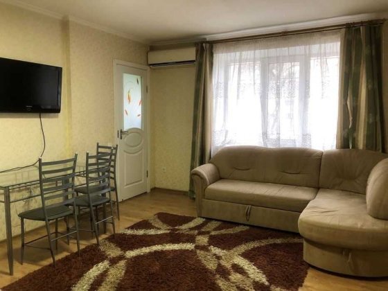 Оренда двокімнатної квартири , Січеславска набережна,8 Дніпро